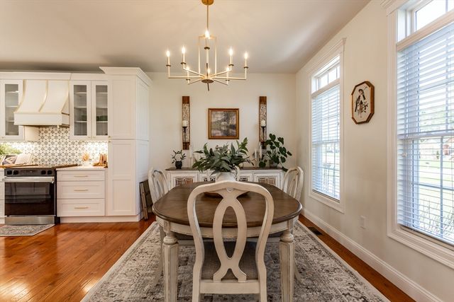 6 Evergreen Dr, Acushnet, MA 02743