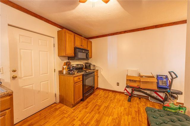 63 S Gallatin Ave, Uniontown, PA 15401