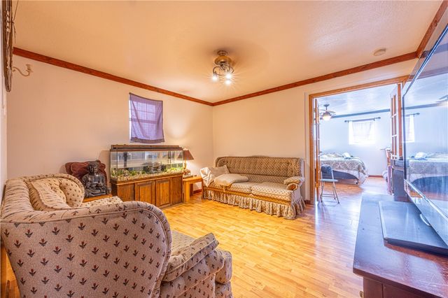 63 S Gallatin Ave, Uniontown, PA 15401