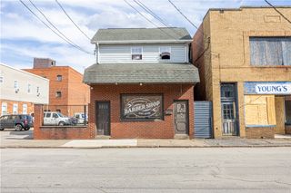 63 S Gallatin Ave, Uniontown, PA 15401