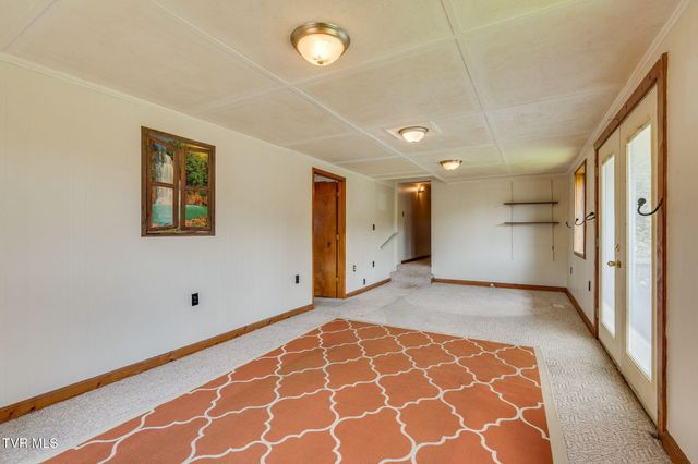 105 Infinity Drive, Elizabethton, TN 37643