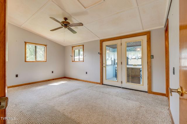 105 Infinity Drive, Elizabethton, TN 37643