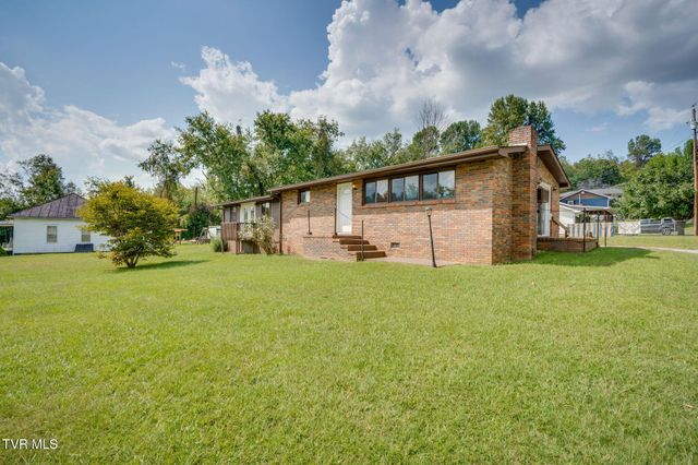 105 Infinity Drive, Elizabethton, TN 37643