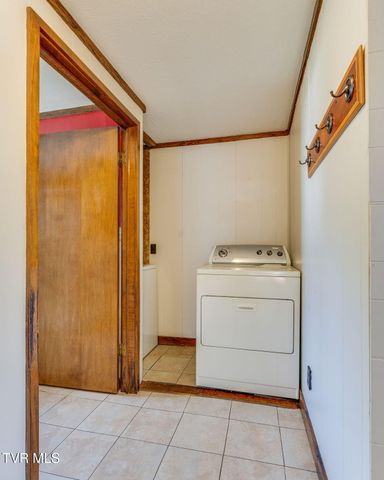 105 Infinity Drive, Elizabethton, TN 37643