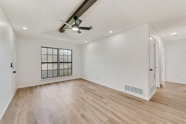 907 Melanie Lane, Keene, TX 76059