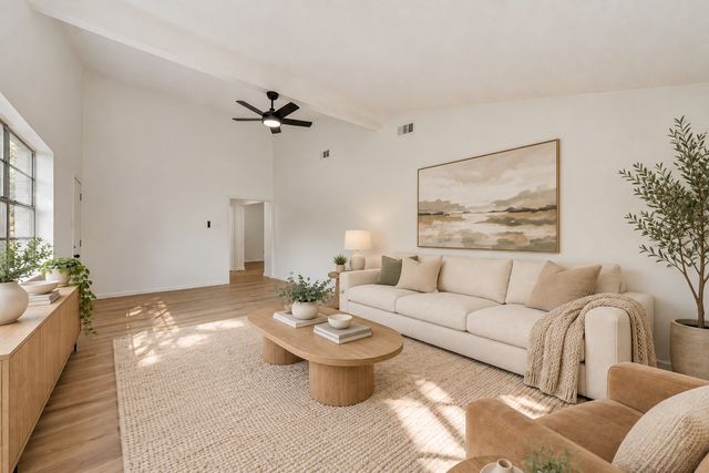907 Melanie Lane, Keene, TX 76059