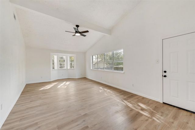 907 Melanie Lane, Keene, TX 76059