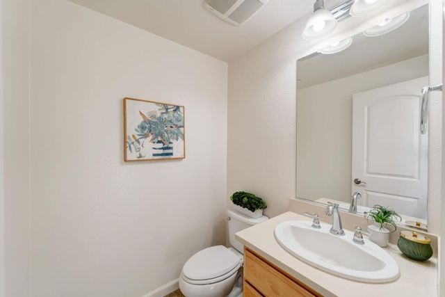 164 Heligan Lane 11, Livermore, CA 94551