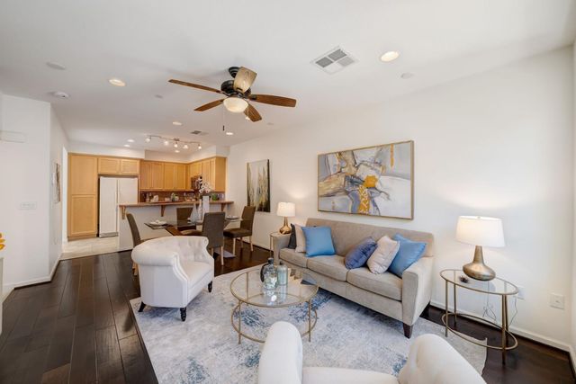 164 Heligan Lane 11, Livermore, CA 94551