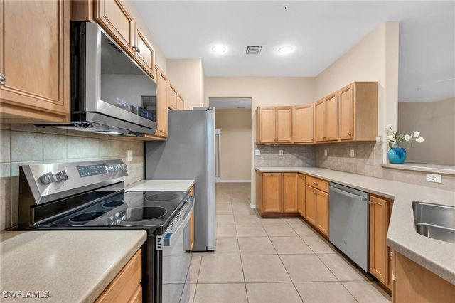 12854 Carrington CIR 102, Naples, FL 34105