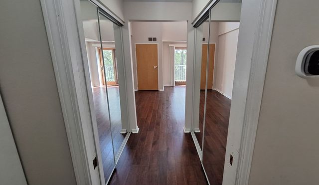 1111 Burlington Avenue 402, Lisle, IL 60532