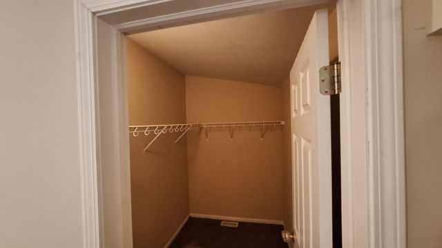 1111 Burlington Avenue 402, Lisle, IL 60532