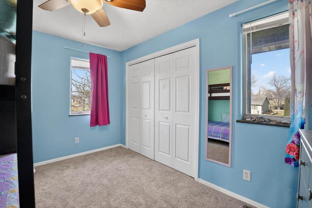 1319 Leitha Terrace, Waverly, IA 50677