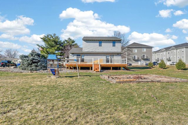 1319 Leitha Terrace, Waverly, IA 50677