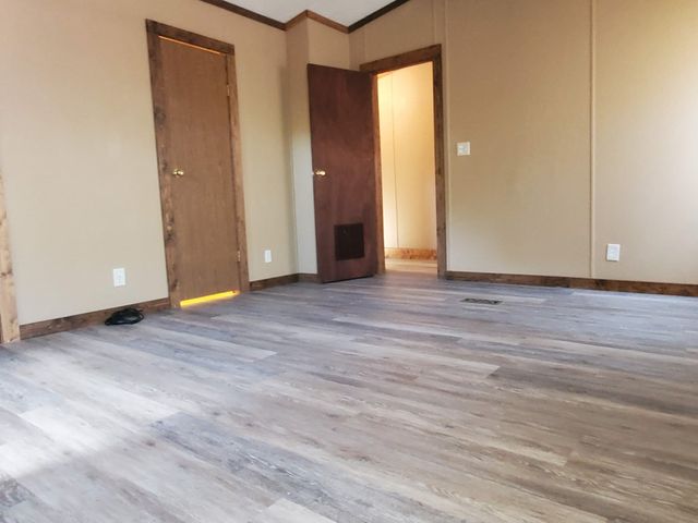 138 Grey Moss Ct, Ingram, TX 78025
