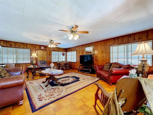 607 N MERRIN STREET, Plant City, FL 33563