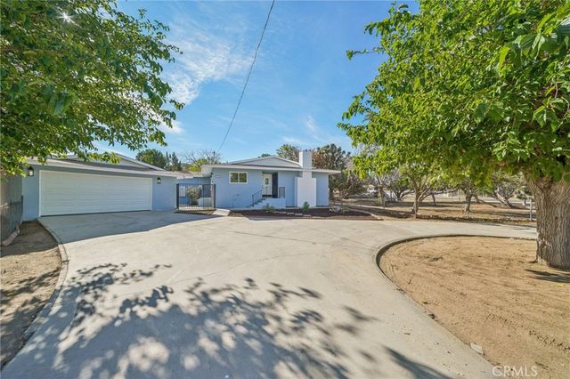 17323 Fairburn Street, Hesperia, CA 92345