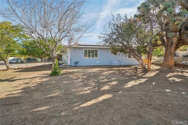 17323 Fairburn Street, Hesperia, CA 92345