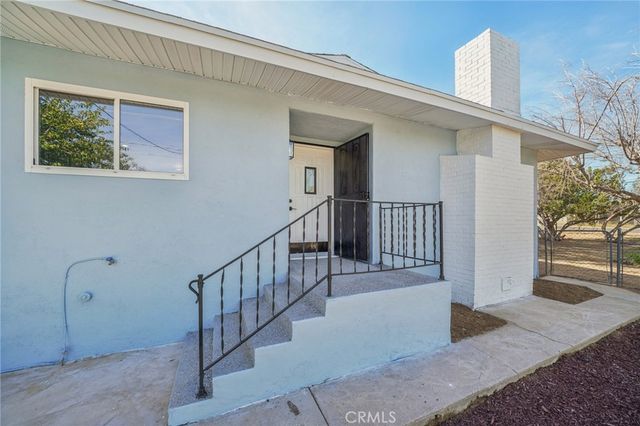 17323 Fairburn Street, Hesperia, CA 92345