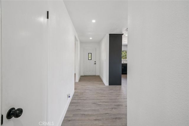 17323 Fairburn Street, Hesperia, CA 92345