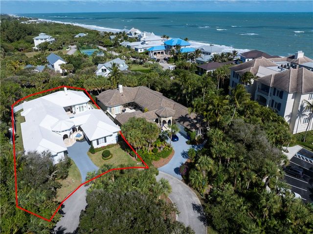 7 Beachside Drive, Vero Beach, FL 32963