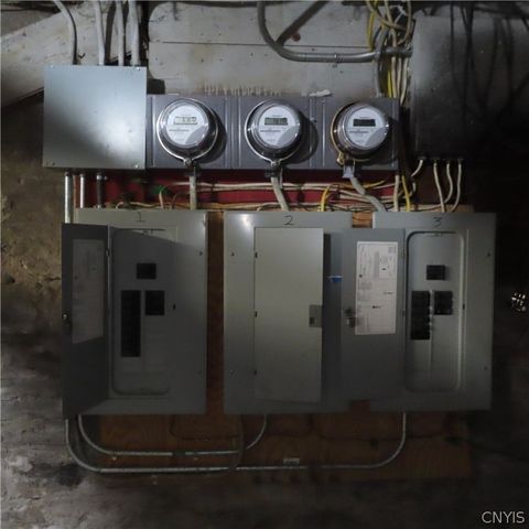 314 Grant Ave, Syracuse, NY 13207