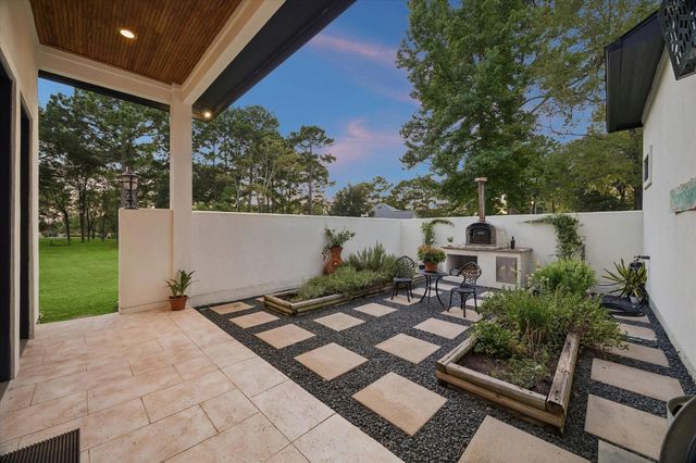 11440 Outpost Cove Drive, Willis, TX 77318