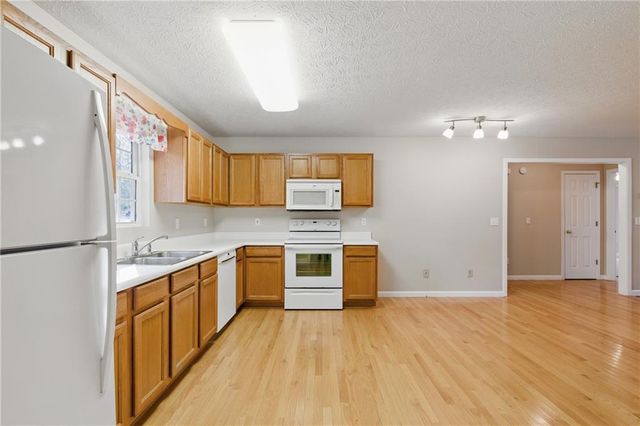 218 Eden Woods, Clarkesville, GA 30523