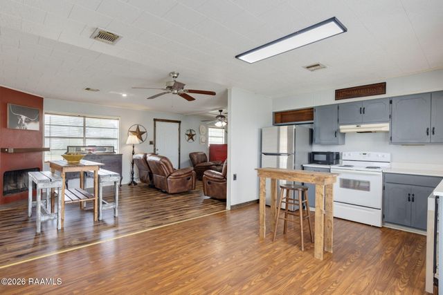 20927 W Liberty Farm Road, Kaplan, LA 70548