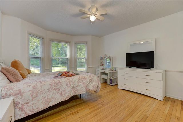 735 Swan Lane, Canton, GA 30115