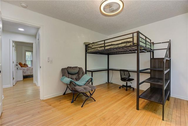 735 Swan Lane, Canton, GA 30115