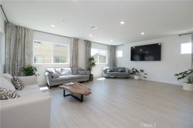 27659 S Rockcrest, San Pedro, CA 90731