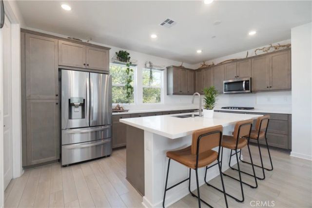 27659 S Rockcrest, San Pedro, CA 90731
