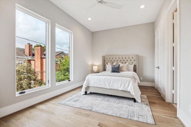 2920 Georgetown Street, Houston, TX 77005