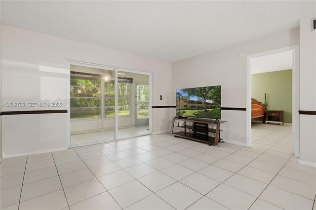 251 NW 76th Avenue 106, Margate, FL 33063