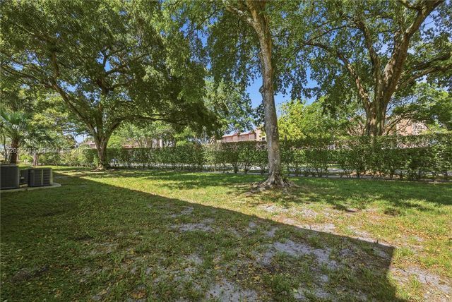 251 NW 76th Avenue 106, Margate, FL 33063