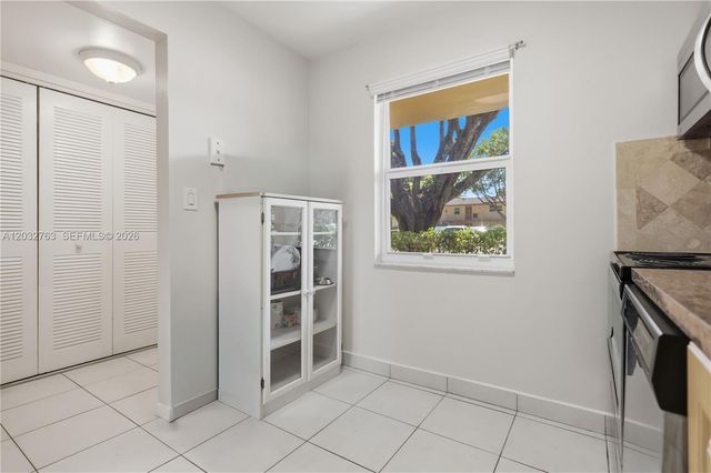 251 NW 76th Avenue 106, Margate, FL 33063