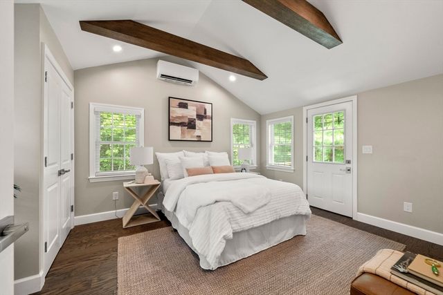 16 Churchill Rd, Plympton, MA 02367