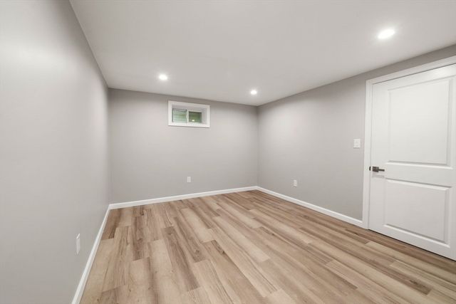 16 Churchill Rd, Plympton, MA 02367
