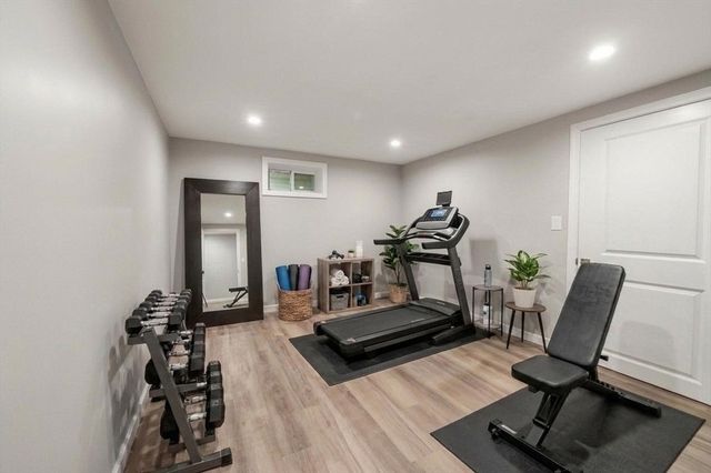 16 Churchill Rd, Plympton, MA 02367
