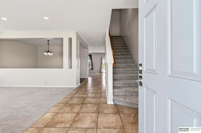 14003 Kelly Drive, Bellevue, NE 68123