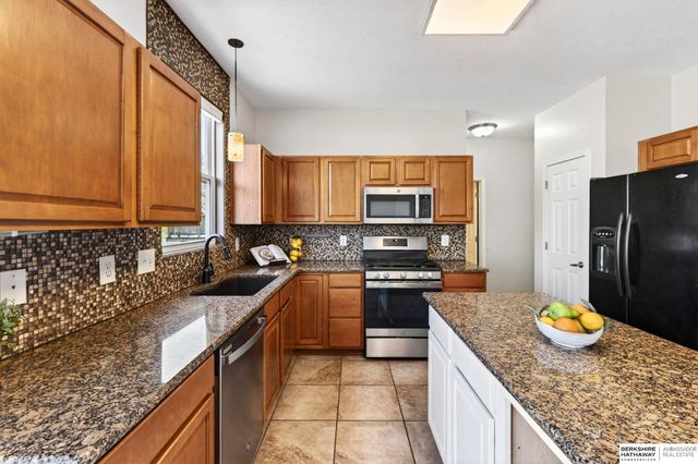 14003 Kelly Drive, Bellevue, NE 68123