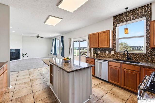 14003 Kelly Drive, Bellevue, NE 68123