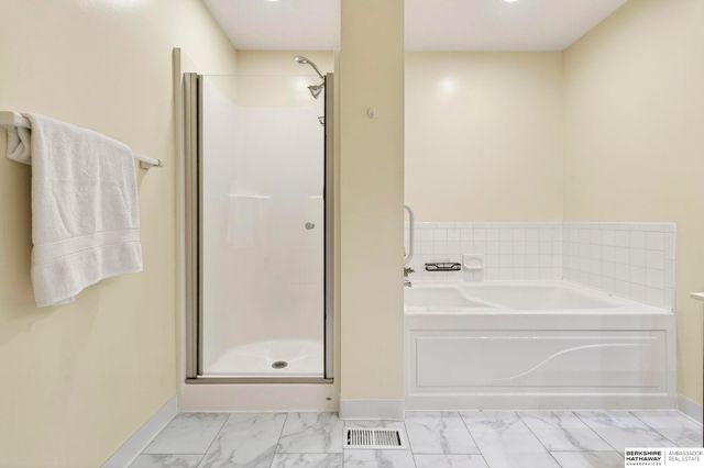 14003 Kelly Drive, Bellevue, NE 68123