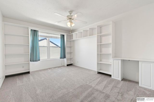 14003 Kelly Drive, Bellevue, NE 68123