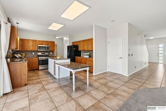 14003 Kelly Drive, Bellevue, NE 68123