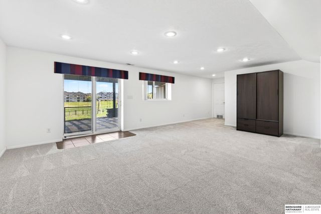 14003 Kelly Drive, Bellevue, NE 68123