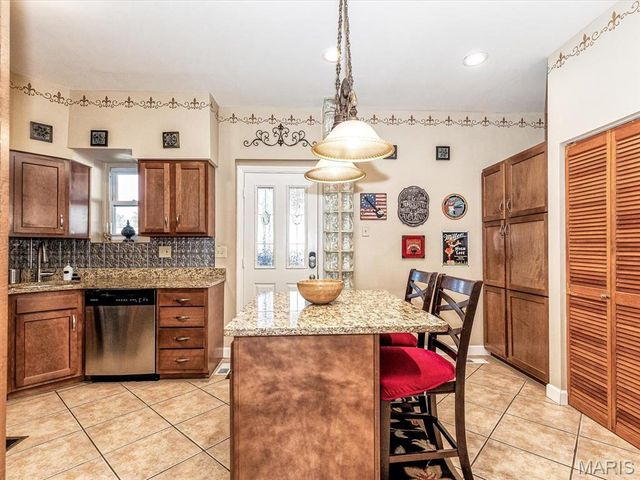 4213 Washington Boulevard, St Louis, MO 63108