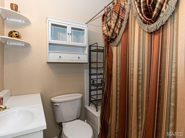 4213 Washington Boulevard, St Louis, MO 63108