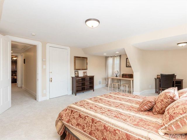 4213 Washington Boulevard, St Louis, MO 63108